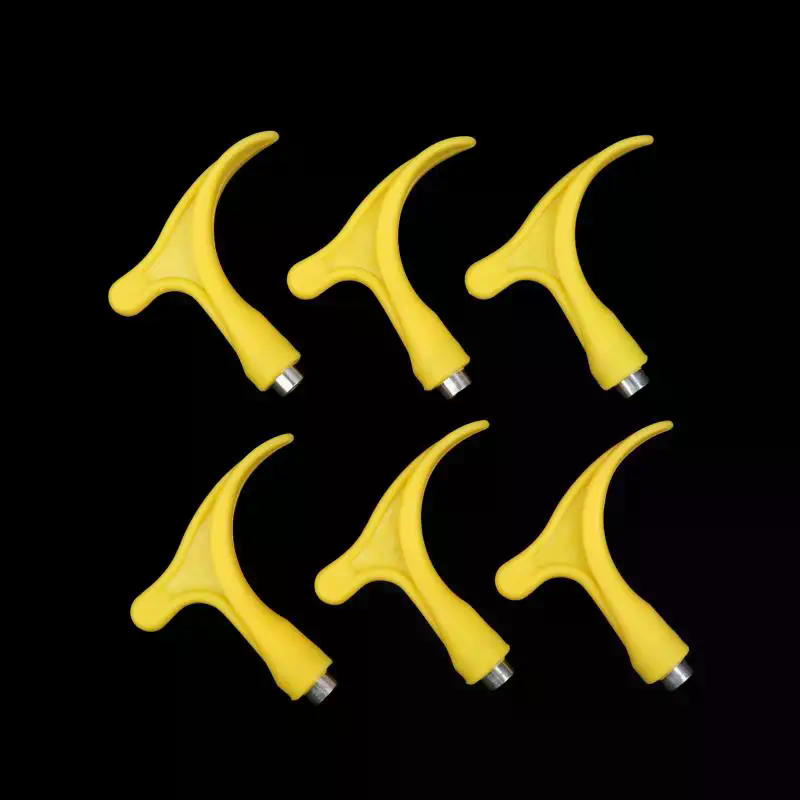 Running Gear Accessories - Laufschuh-Spikeschlüssel: Praktisches Zubehör zum Entfernen von